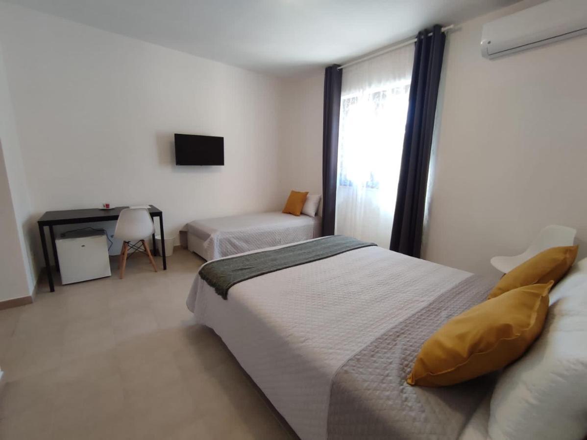 Cristian Rooms Avola Ngoại thất bức ảnh