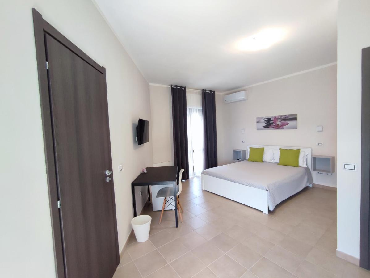 Cristian Rooms Avola Ngoại thất bức ảnh