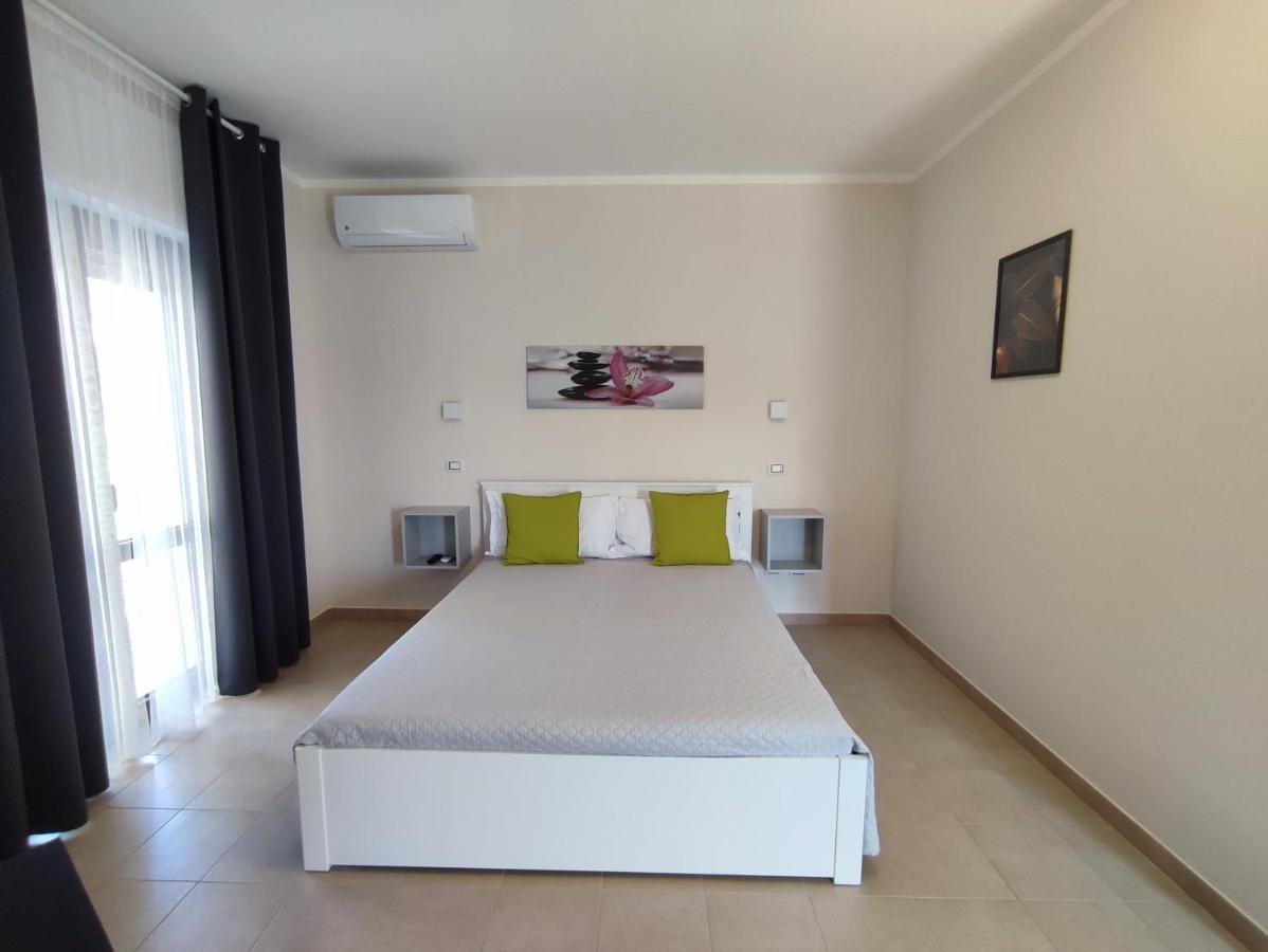 Cristian Rooms Avola Ngoại thất bức ảnh